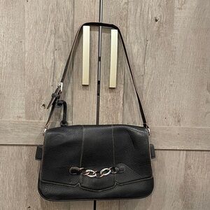 Chic Black Leather Brighton Shoulder Bag with Chain Detail